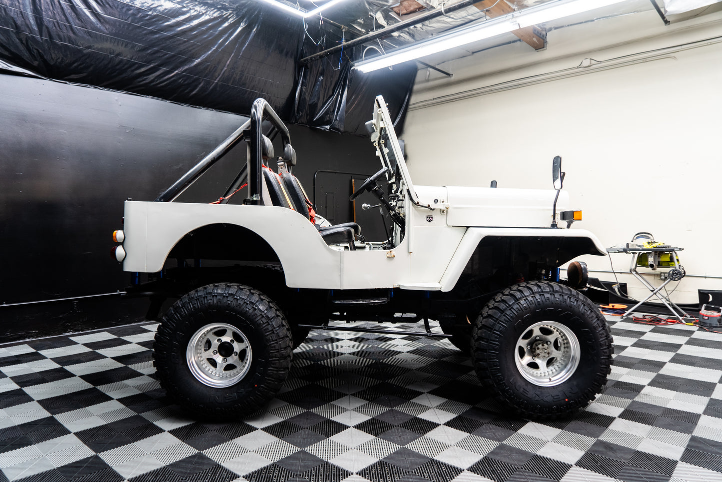 1979 Mitsubishi J54 Diesel