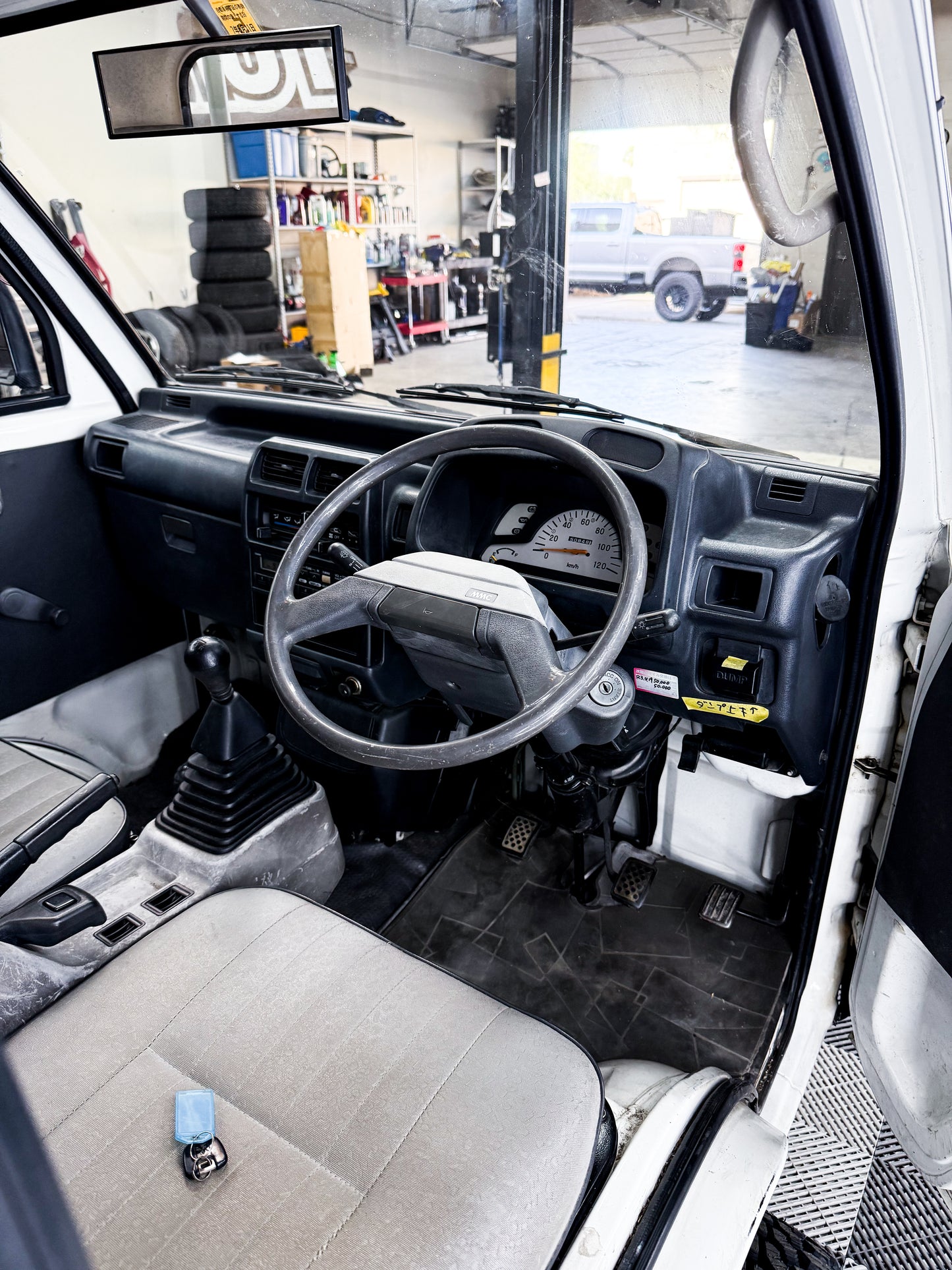 1991 Mitsubishi Minicab Dump Truck 4WD Only 31K Miles