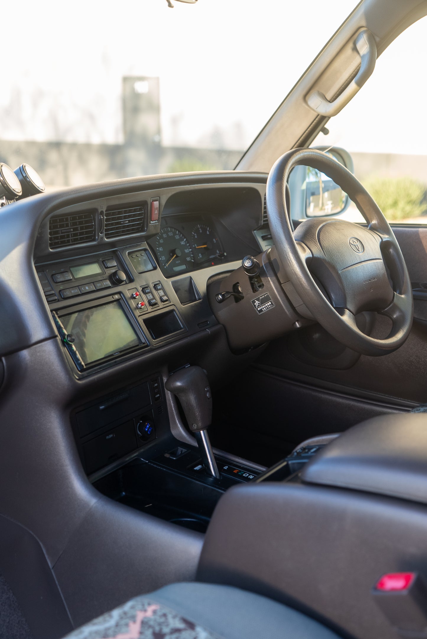 1997 Toyota Hiace Living Saloon EX ā 1KZ Turbo Diesel šÆšµ