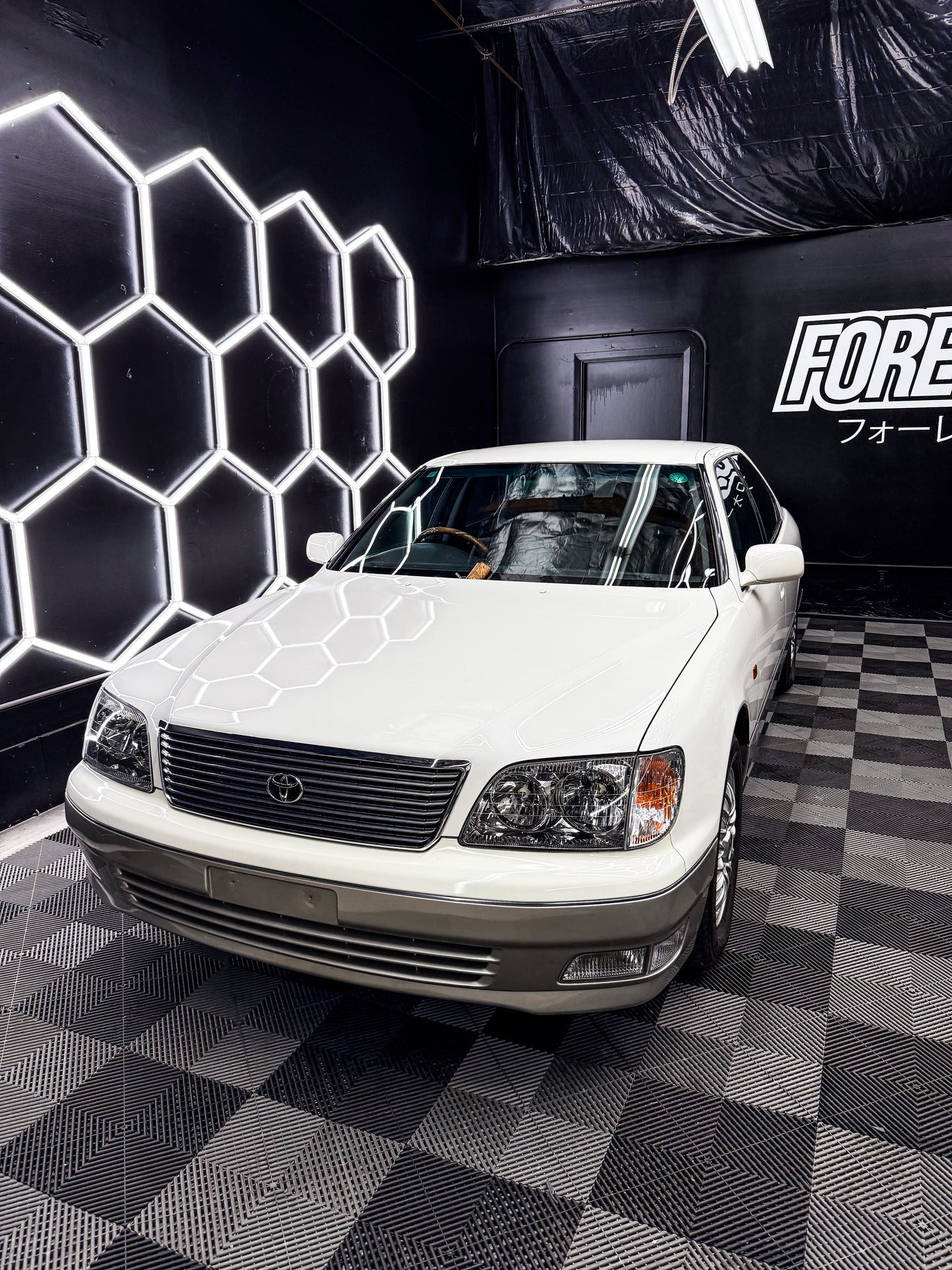 1999 Toyota Celsior 10th Anniversary Special Edition