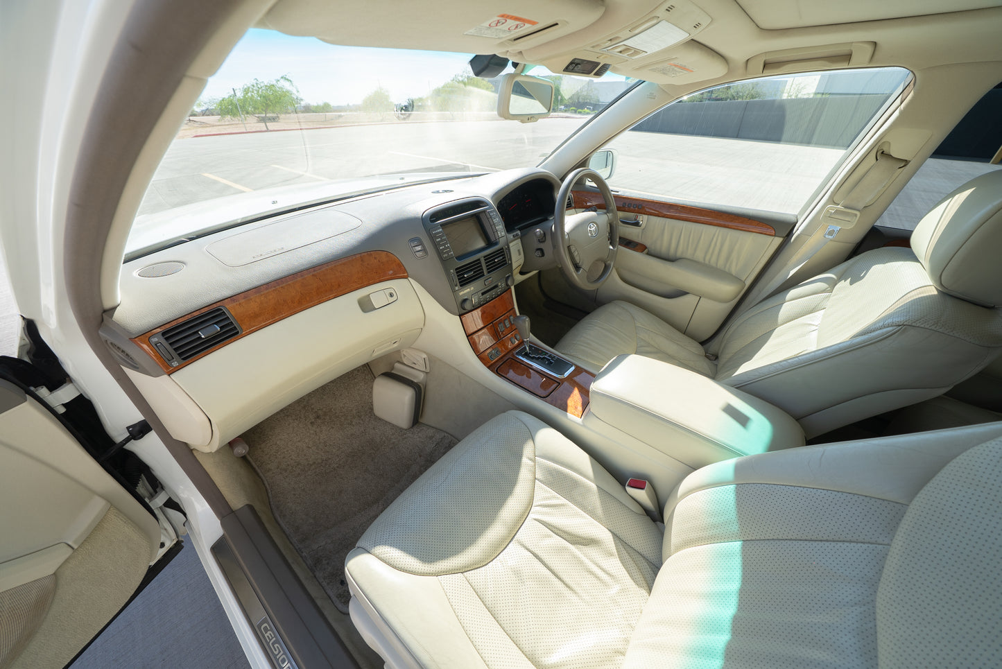 2000 Toyota Celsior UCF31 Type C