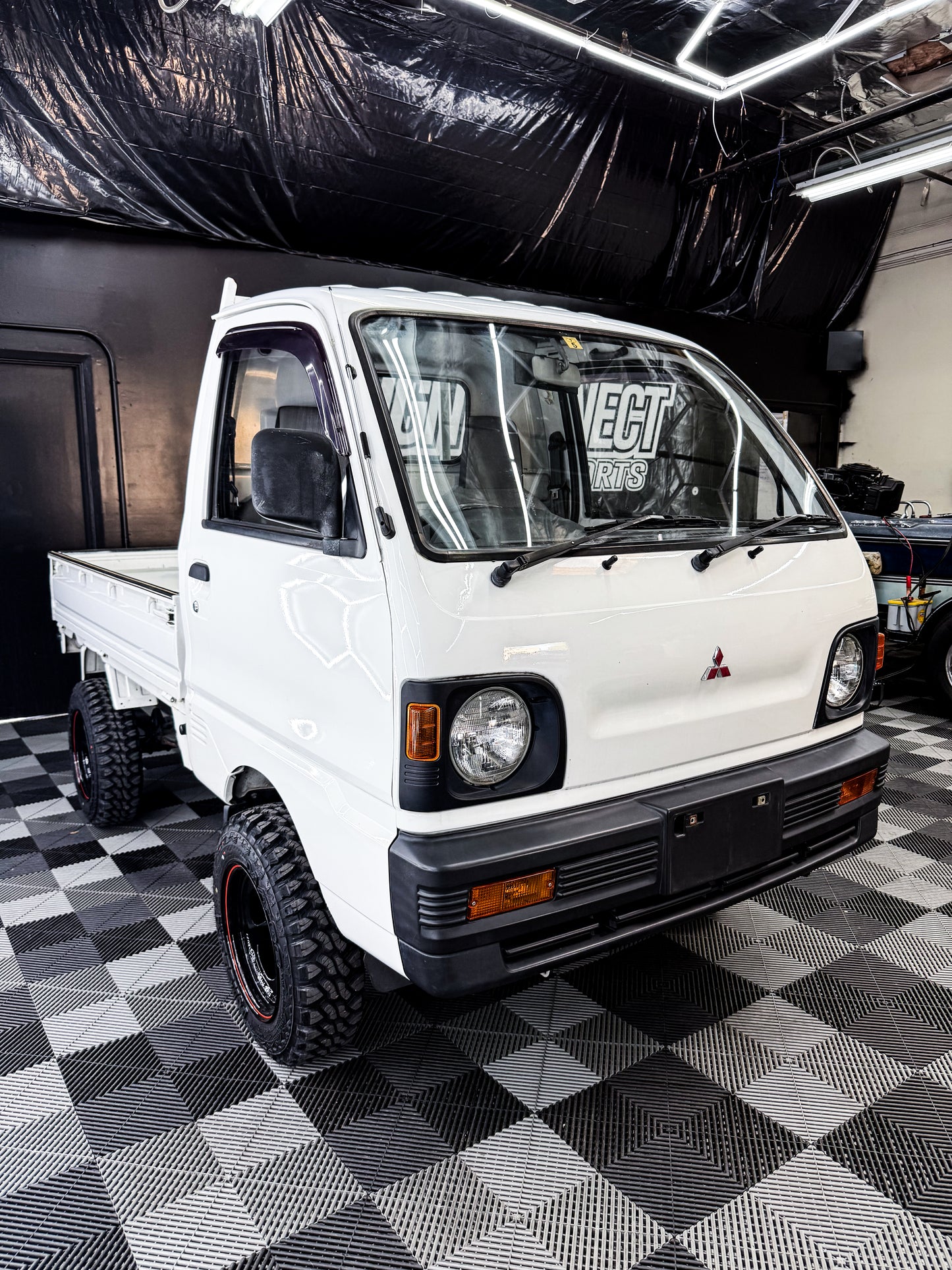1991 Mitsubishi Minicab Dump Truck 4WD Only 31K Miles