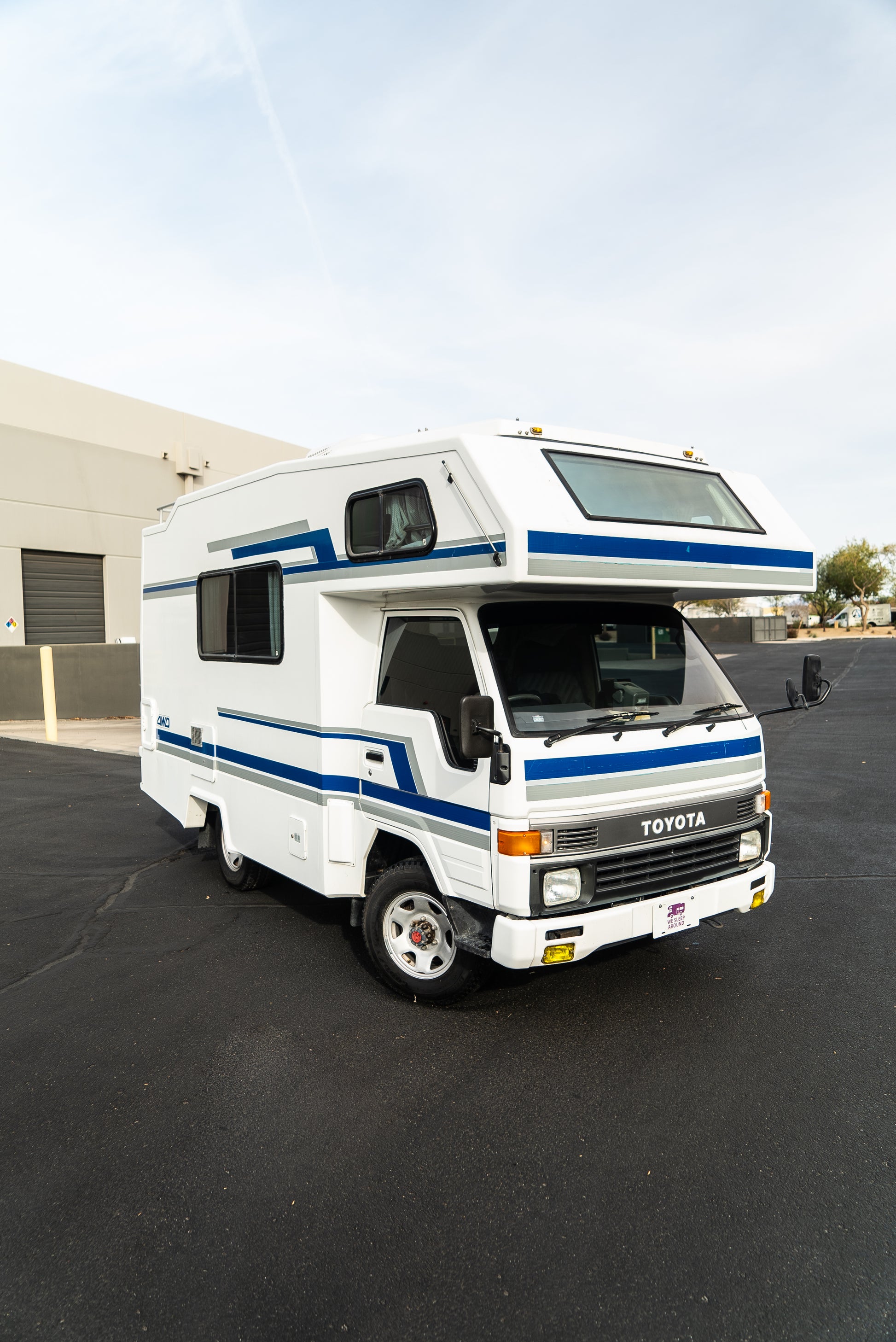 toyota van camper 1993 Toyota Hiace RV Camper Space Shelter – Foreign Connect