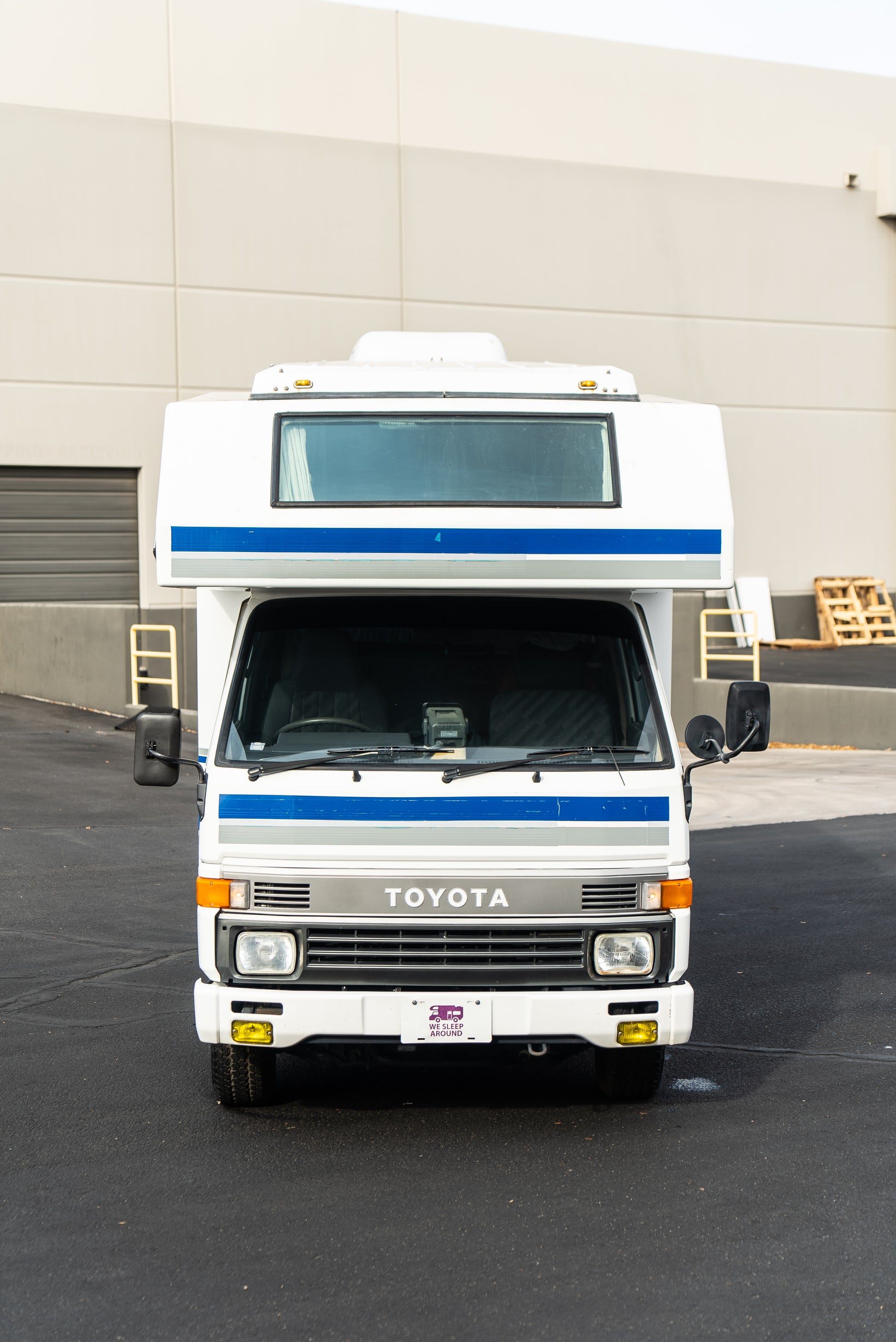 toyota hiace camper 1993 Toyota Hiace RV Camper Space Shelter – Foreign Connect