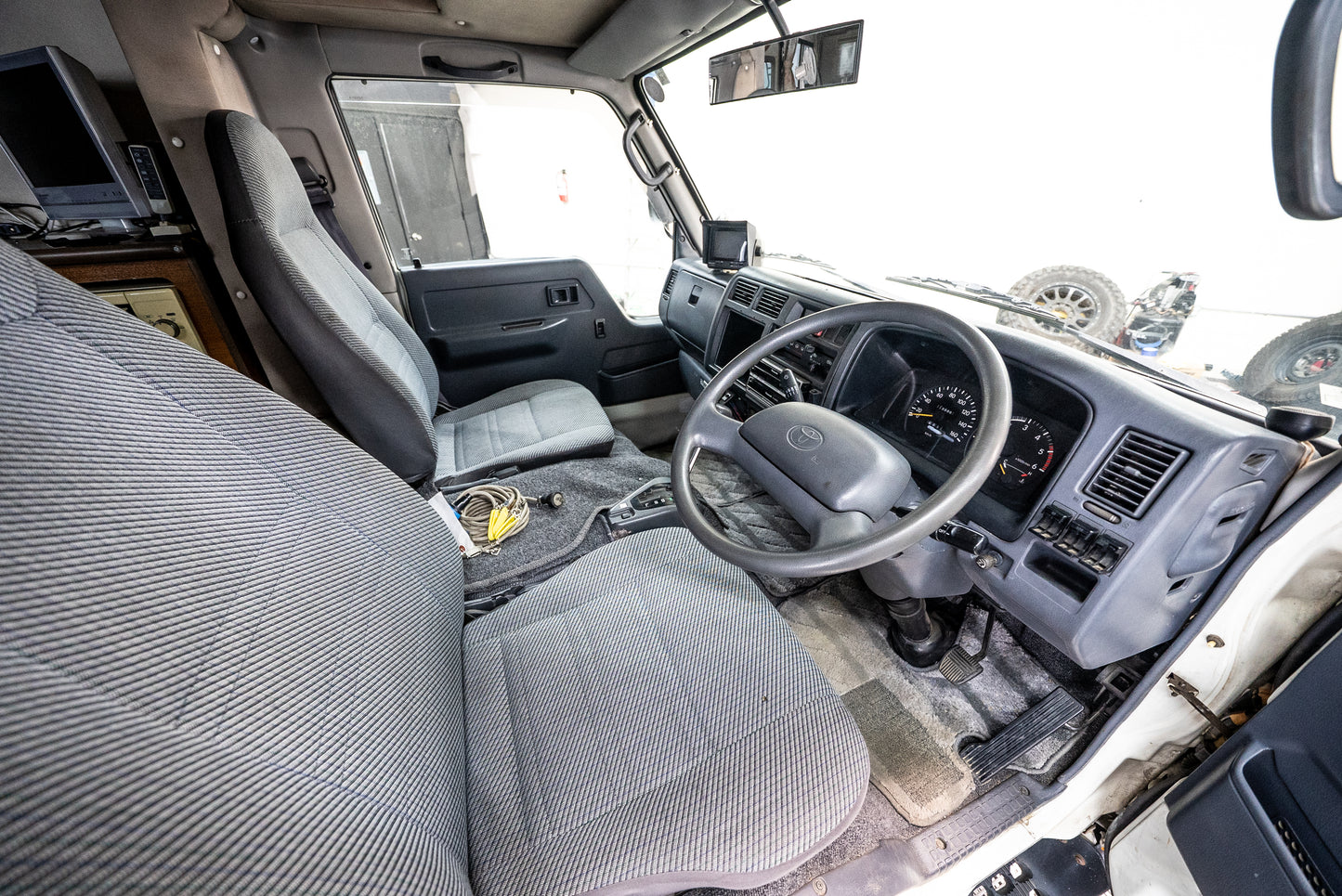 1997 Toyota ToyoAce Global Champ Motorhome