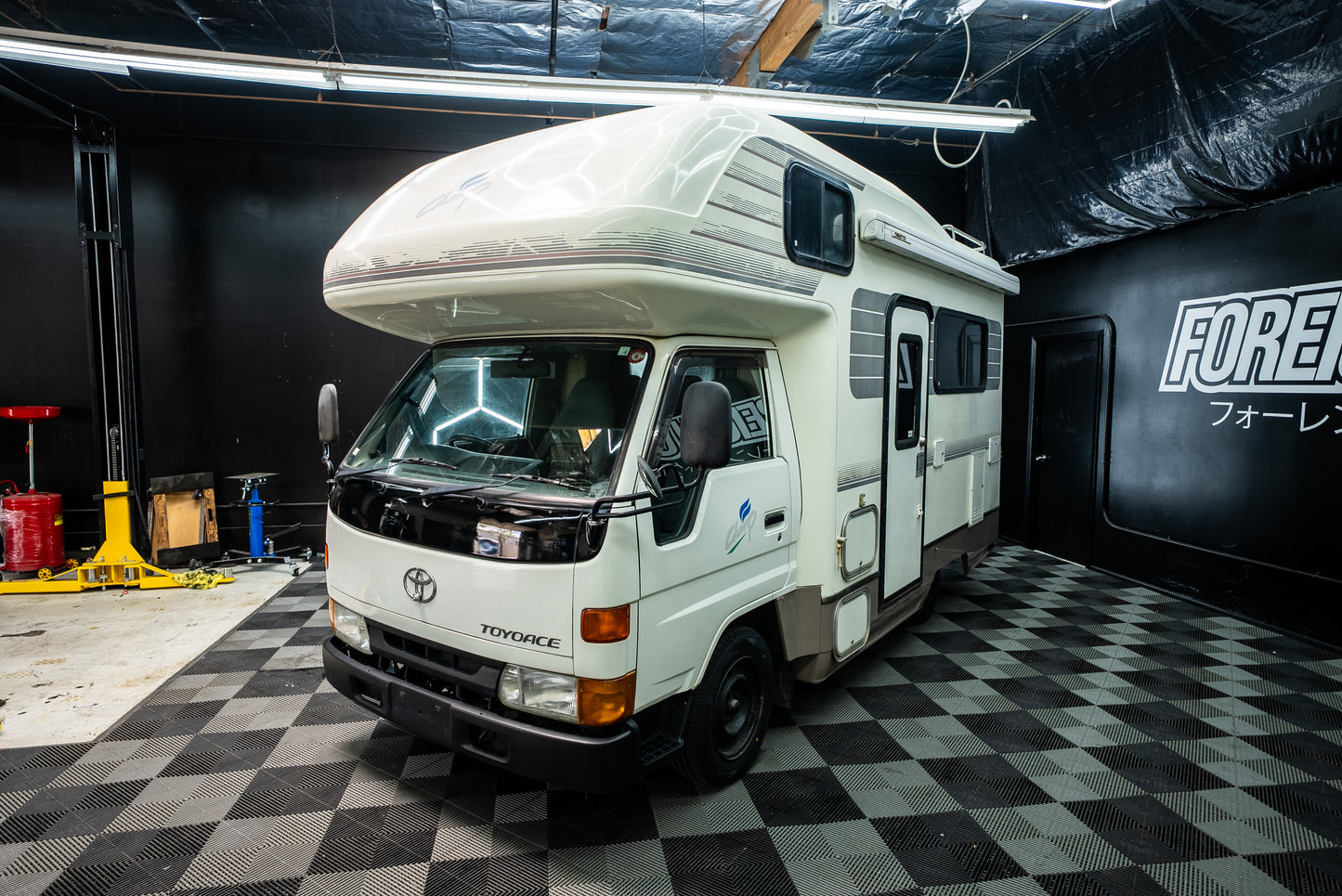 1997 Toyota ToyoAce Global Champ Motorhome