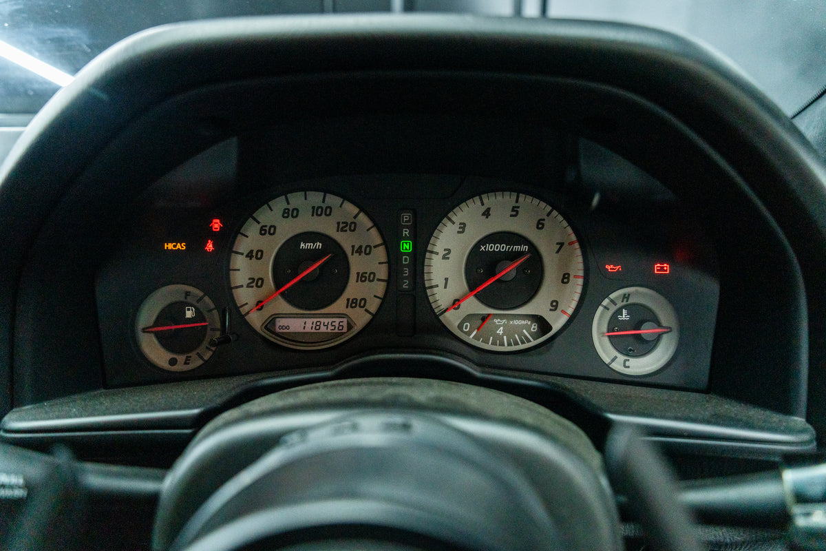 2000 Nissan Skyline R34 25GTT ( GT-V  OEM SWAP )