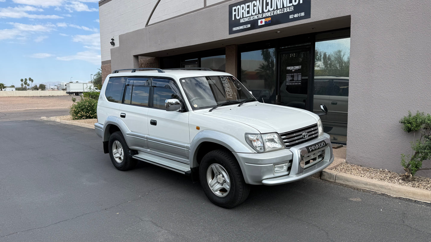 White Land Cruiser Prado 90 Series — Intercooled turbo diesel
