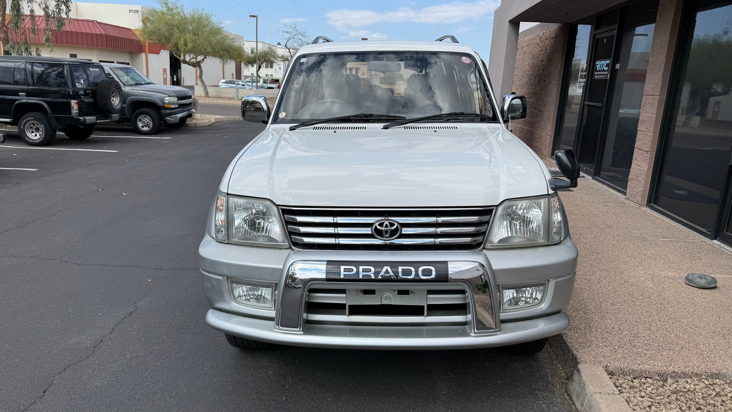White Land Cruiser Prado 90 Series — Intercooled turbo diesel