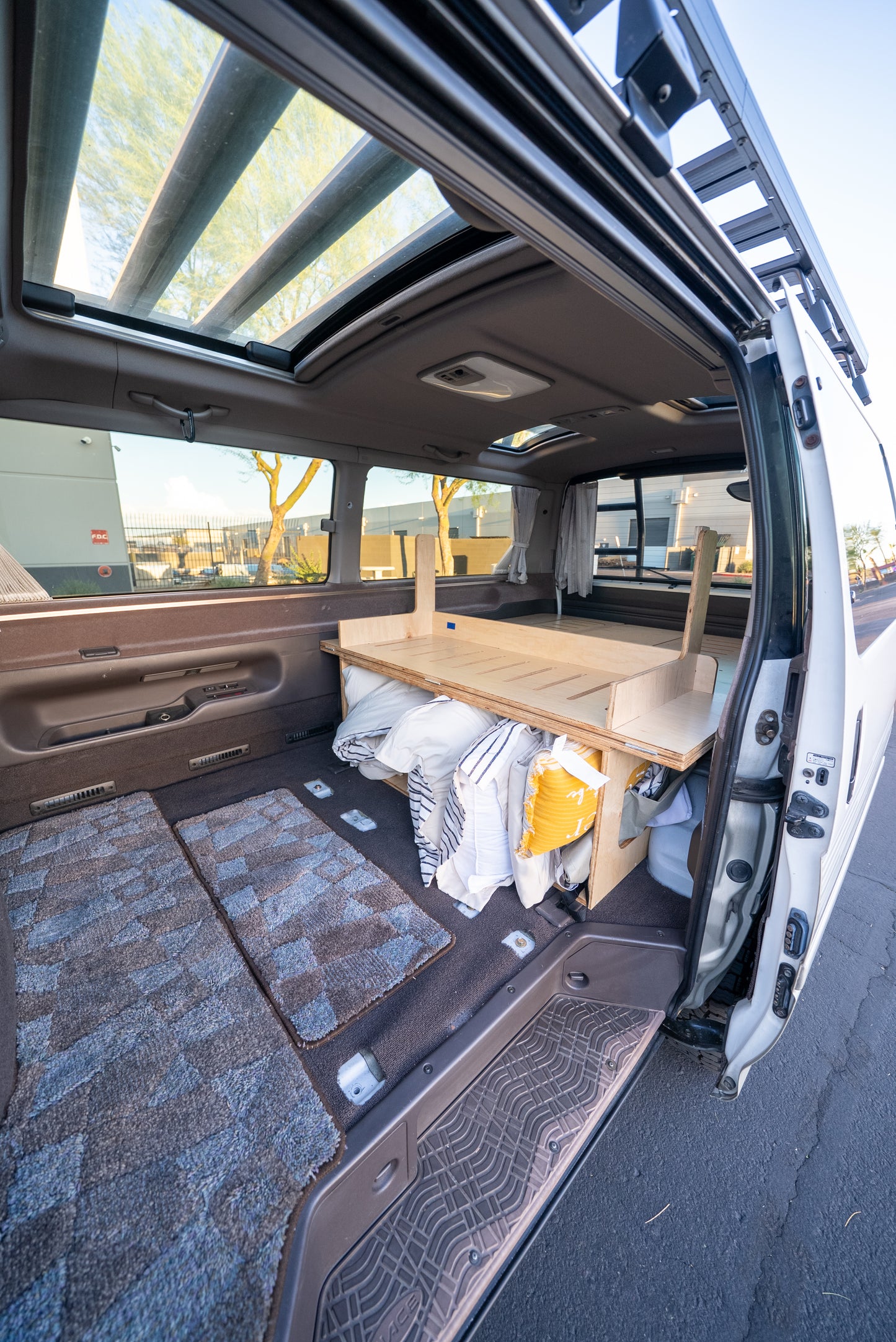 1997 Toyota Hiace Living Saloon EX — 1KZ Turbo Diesel 🇯🇵