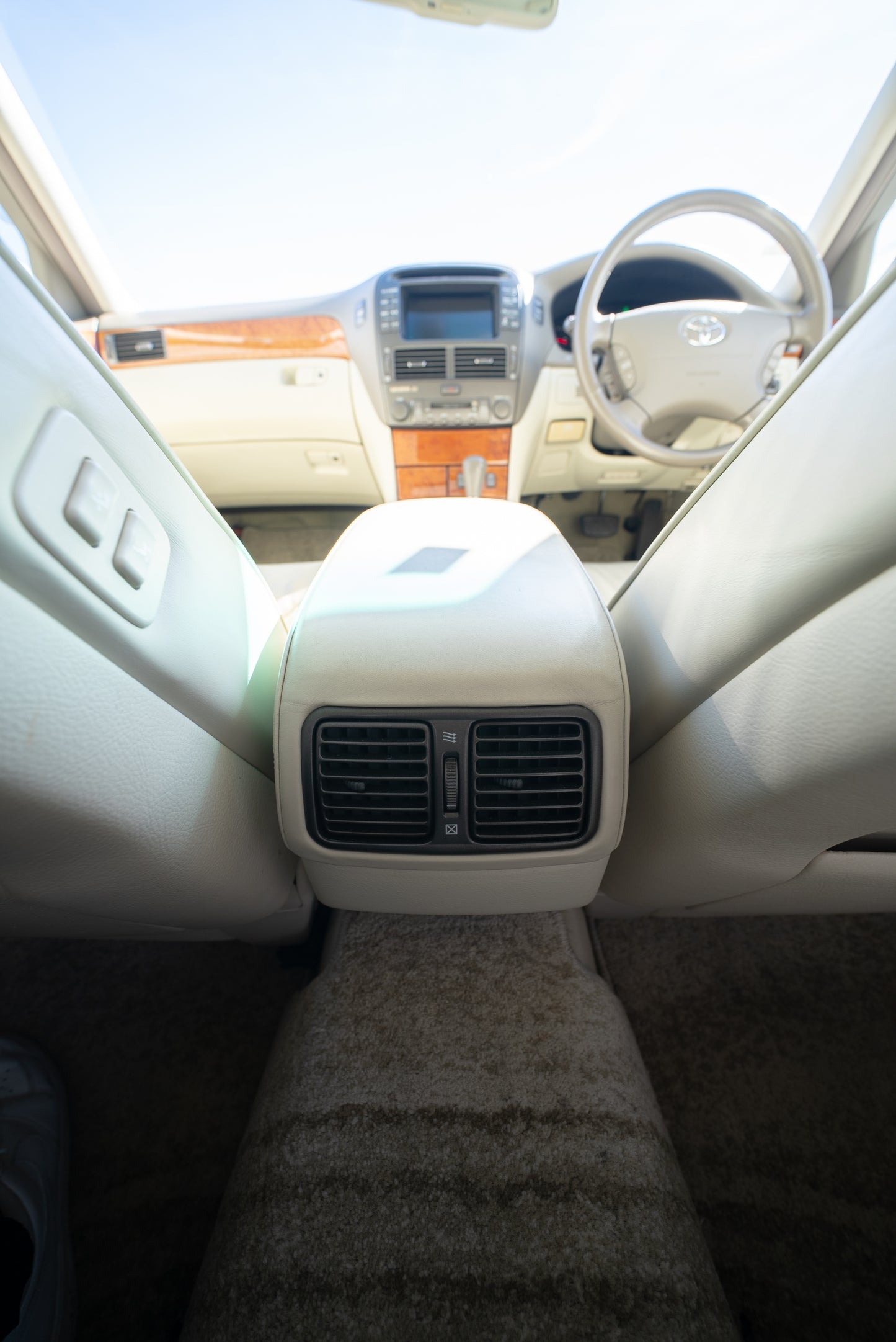 2000 Toyota Celsior UCF31 Type C