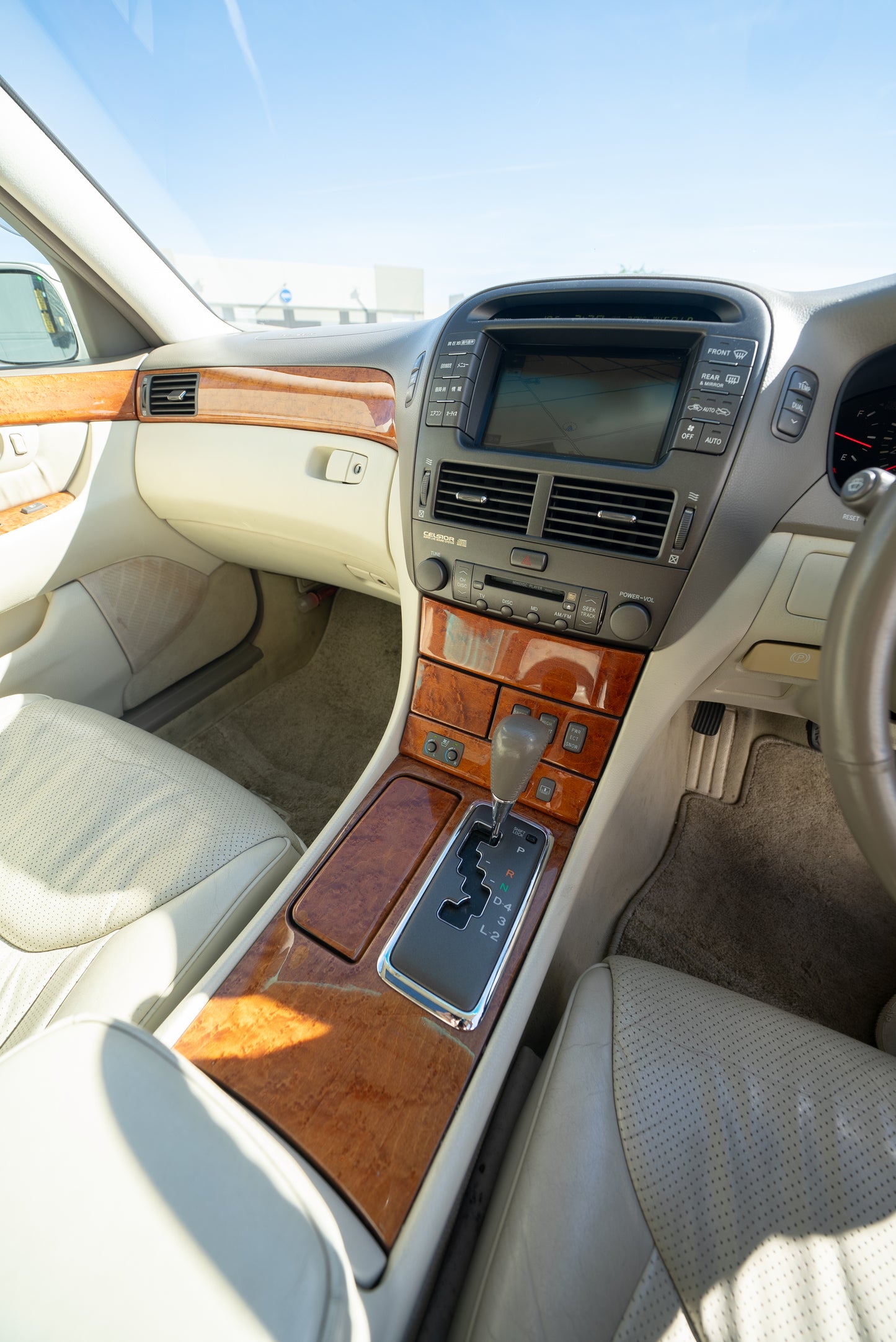 2000 Toyota Celsior UCF31 Type C