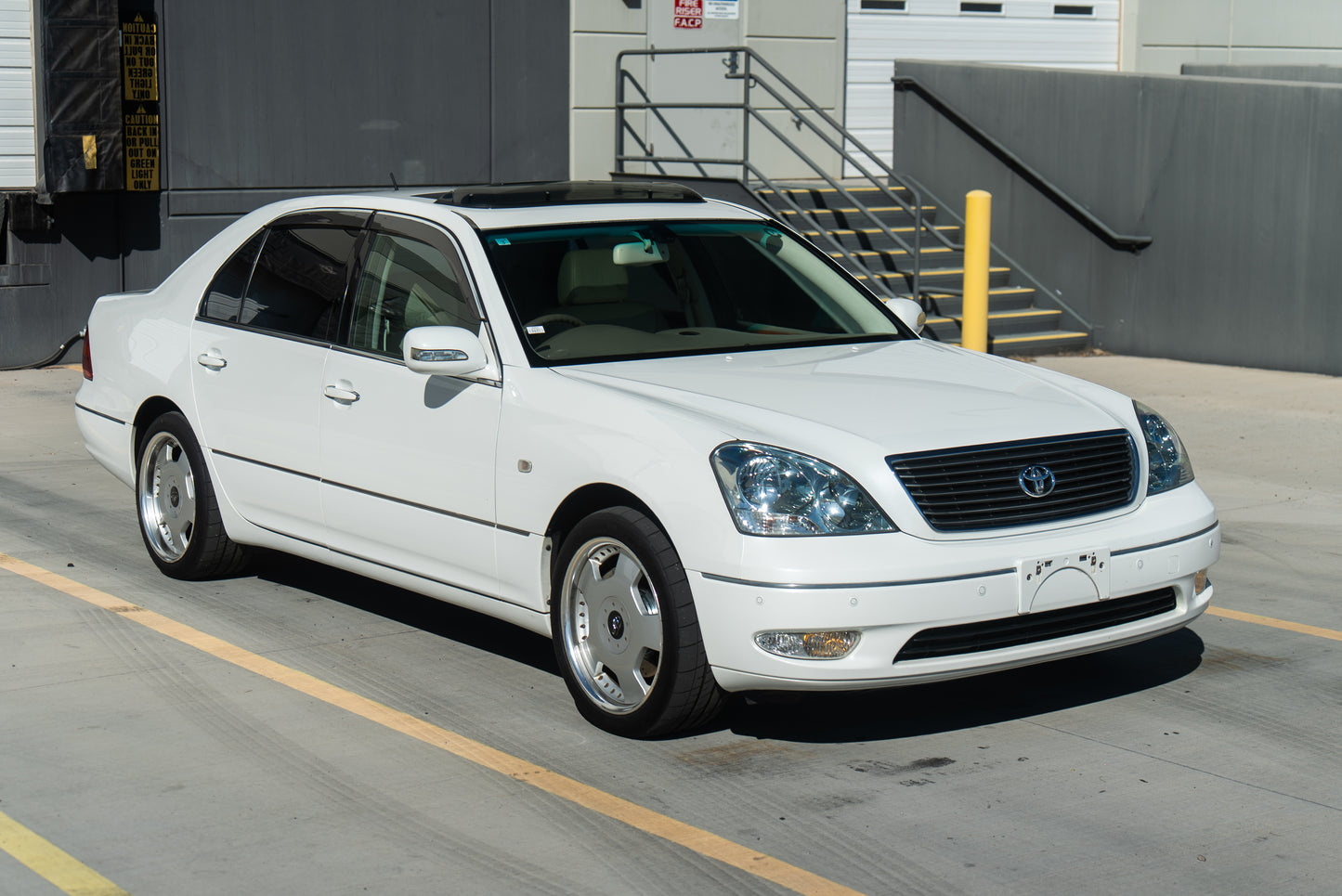 2000 Toyota Celsior UCF31 Type C