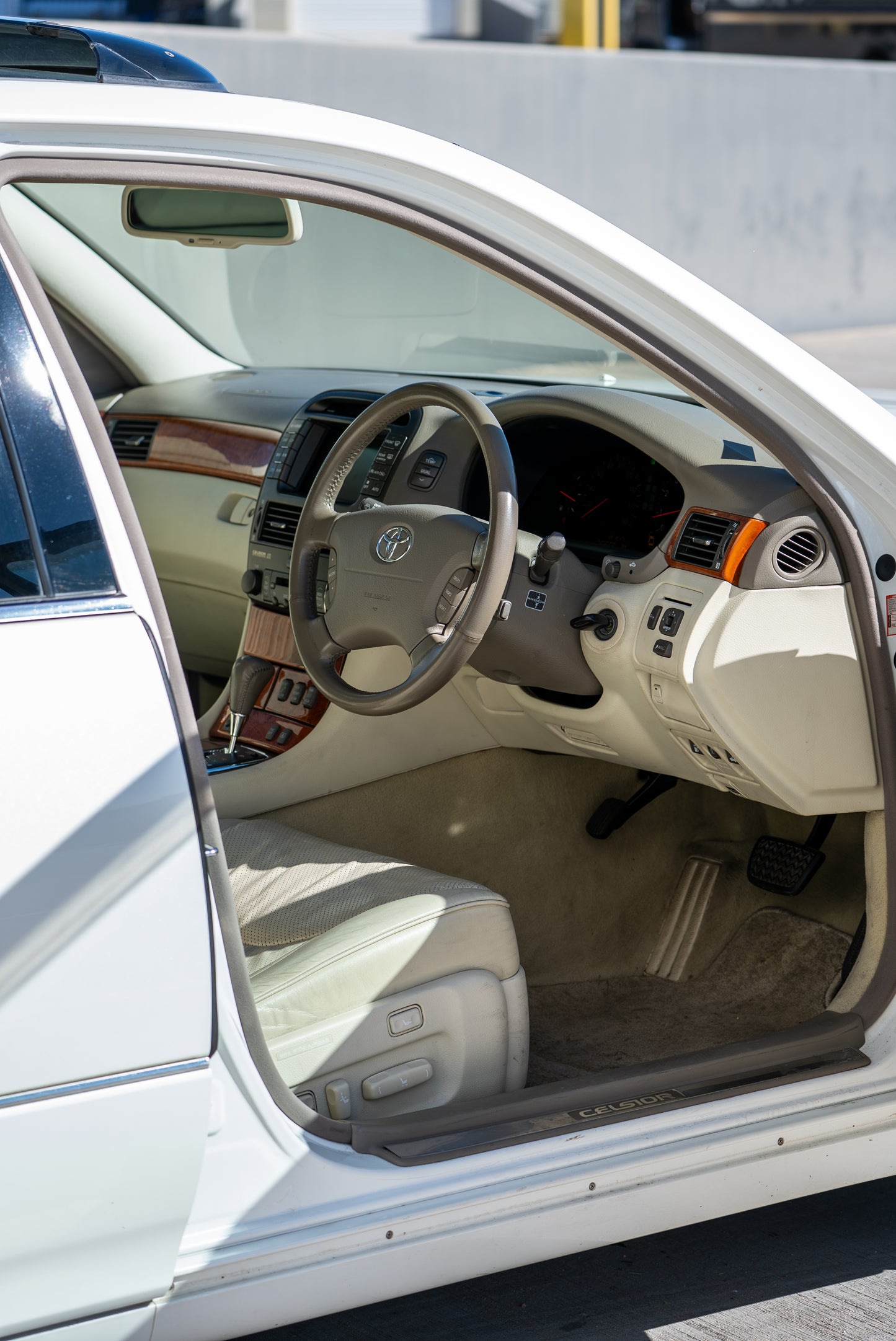 2000 Toyota Celsior UCF31 Type C