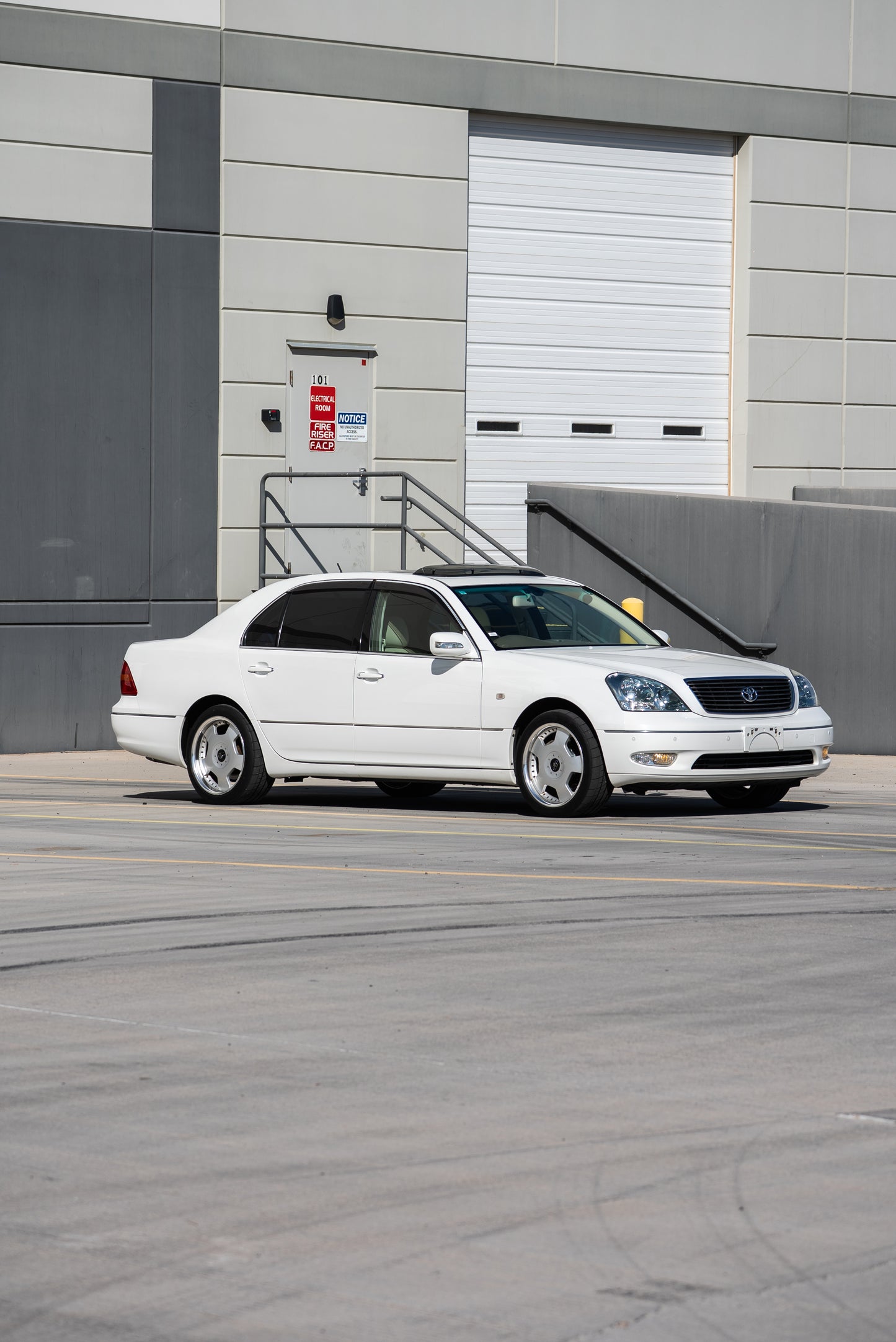 2000 Toyota Celsior UCF31 Type C