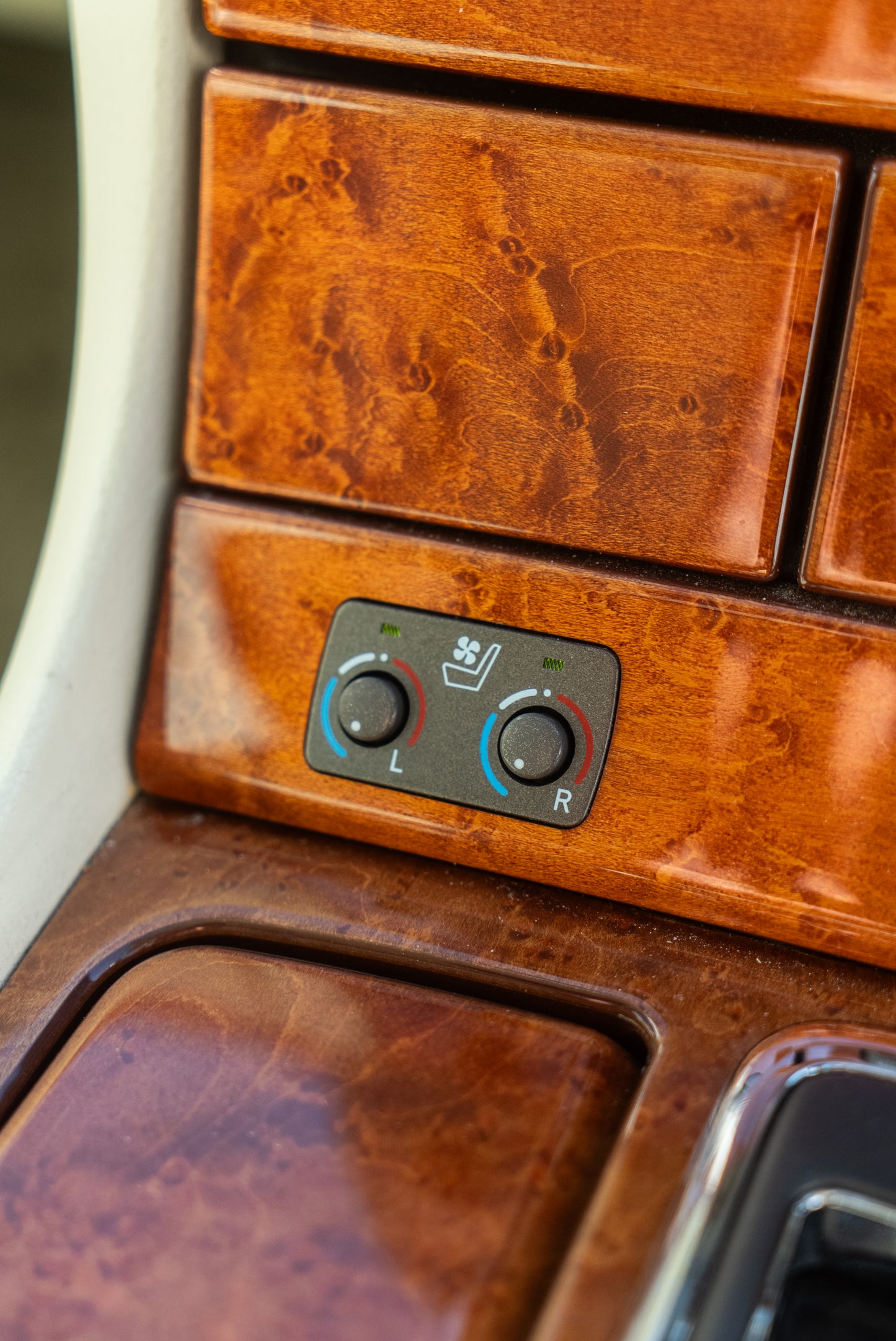 2000 Toyota Celsior UCF31 Type C