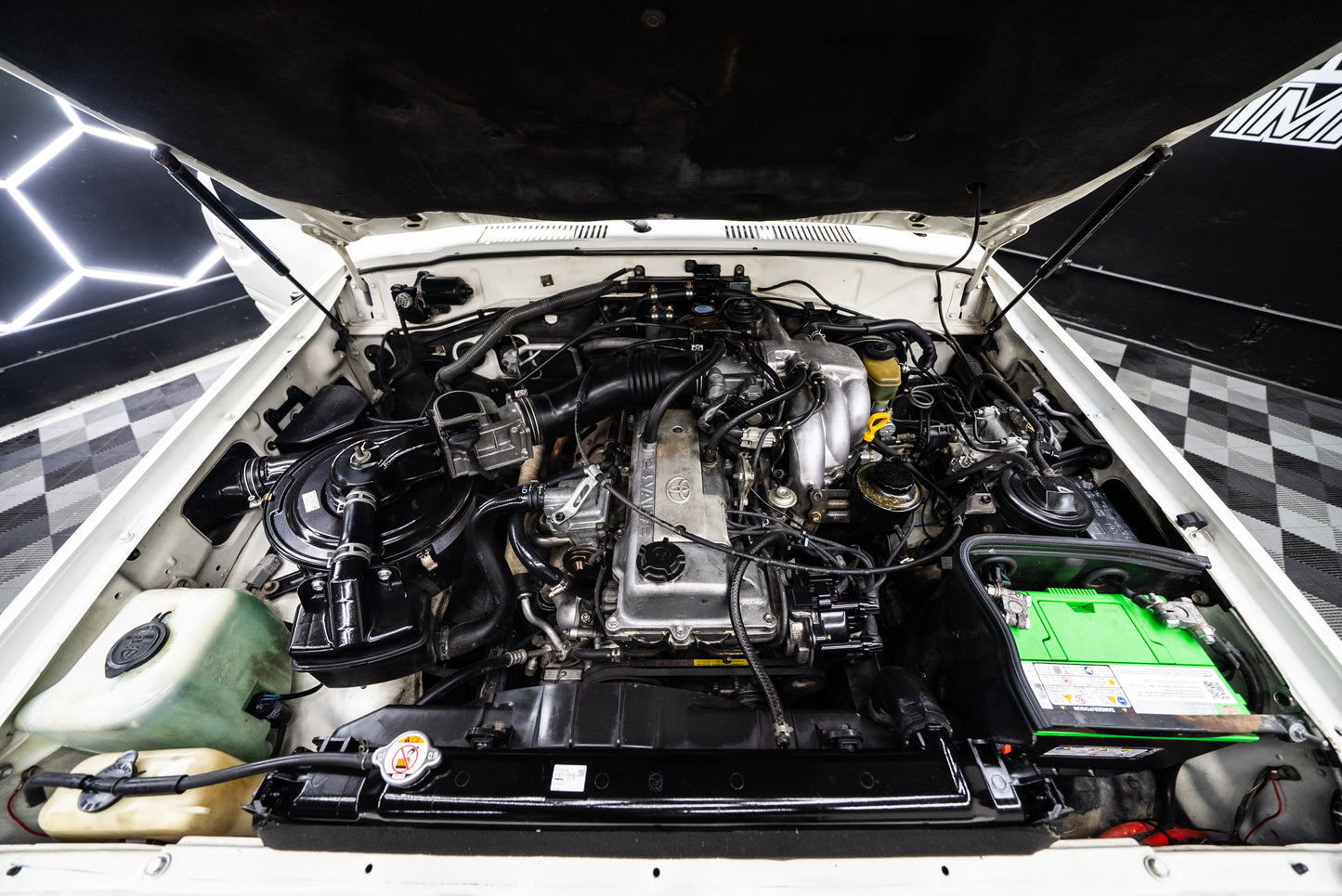USDM 1994 Toyota Land Cruiser 80 Series